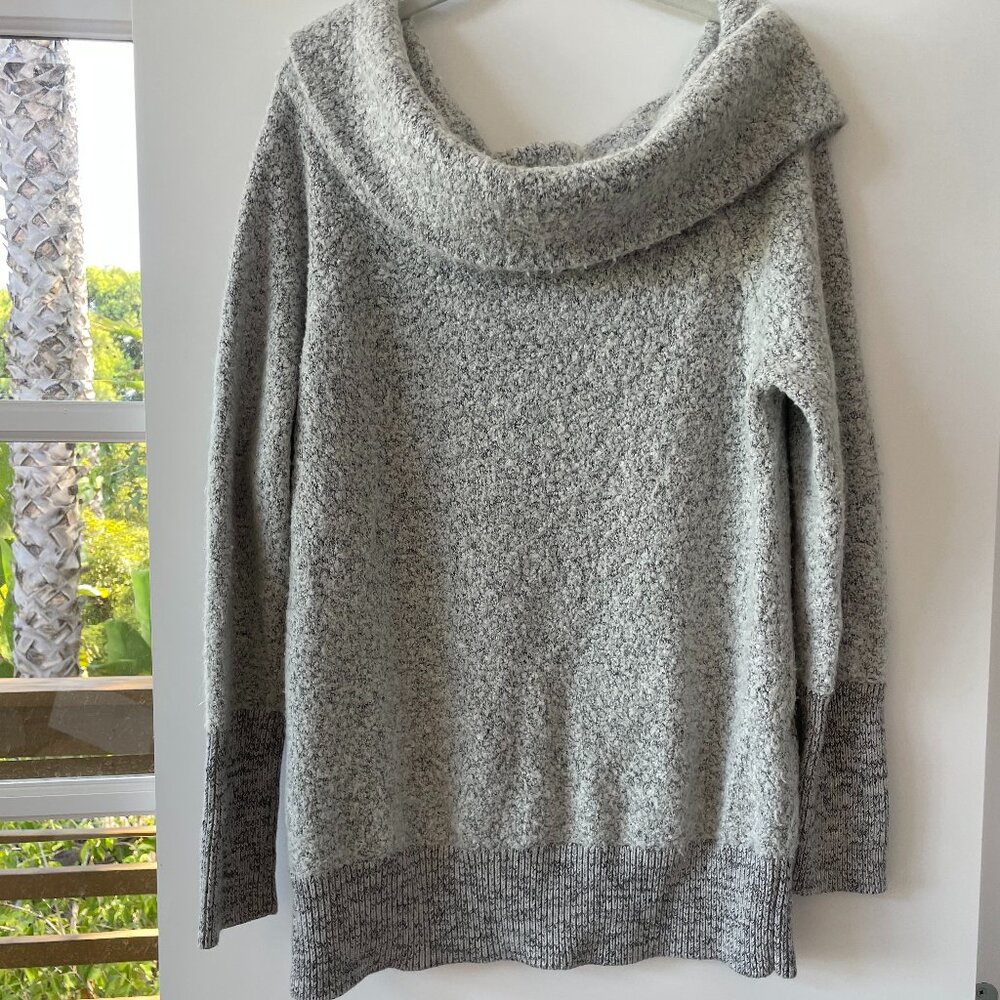 Banana Republic Wool Blend Knit Cowl Neck Off‎ Shoulder Sweater Size Large